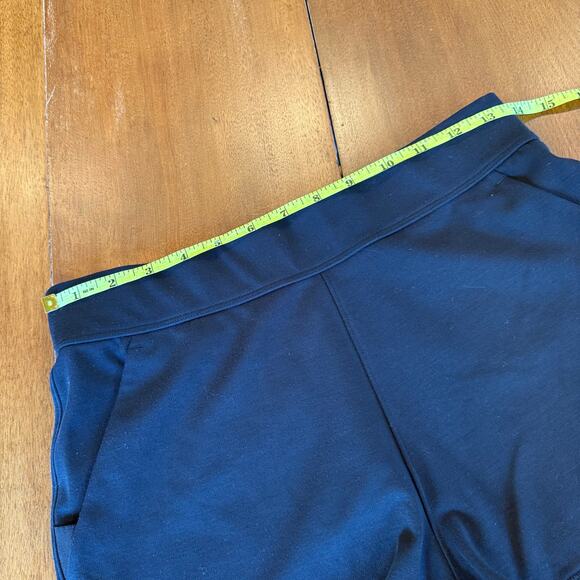 Lululemon Cuffed Pocket Shorts Black Stretch Black Sz 4 Casual Travel Versatile - Picture 10 of 10
